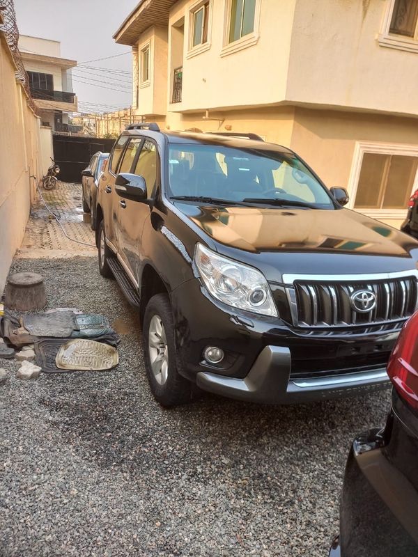 Thumbnail 9 of 2012 Toyota Land Cruiser Prado TX-L